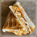 Kip Cajun Speciaal!  The big Toasty